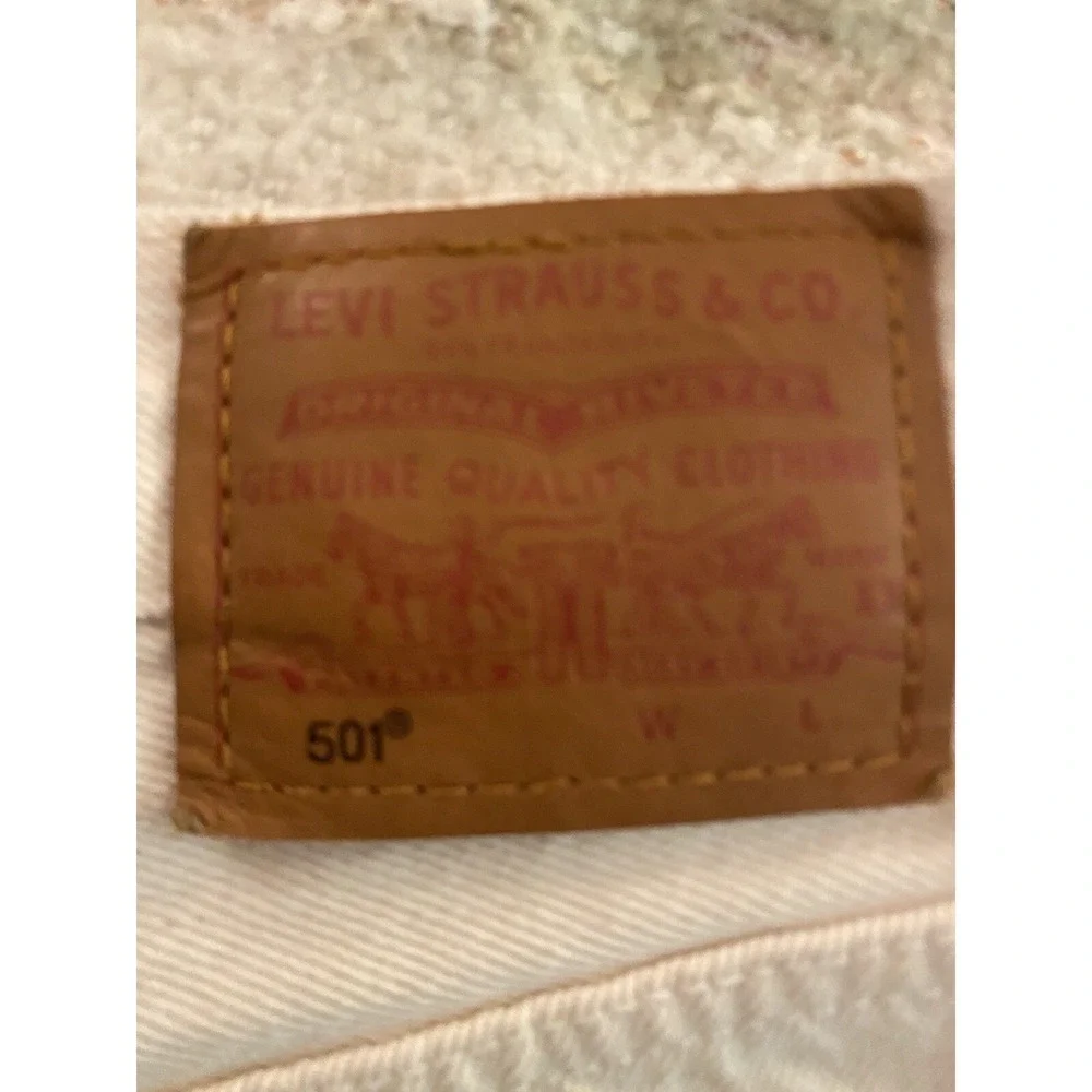 Levi's 501‎ Ivory Distressed Shorts 29 Button Fly